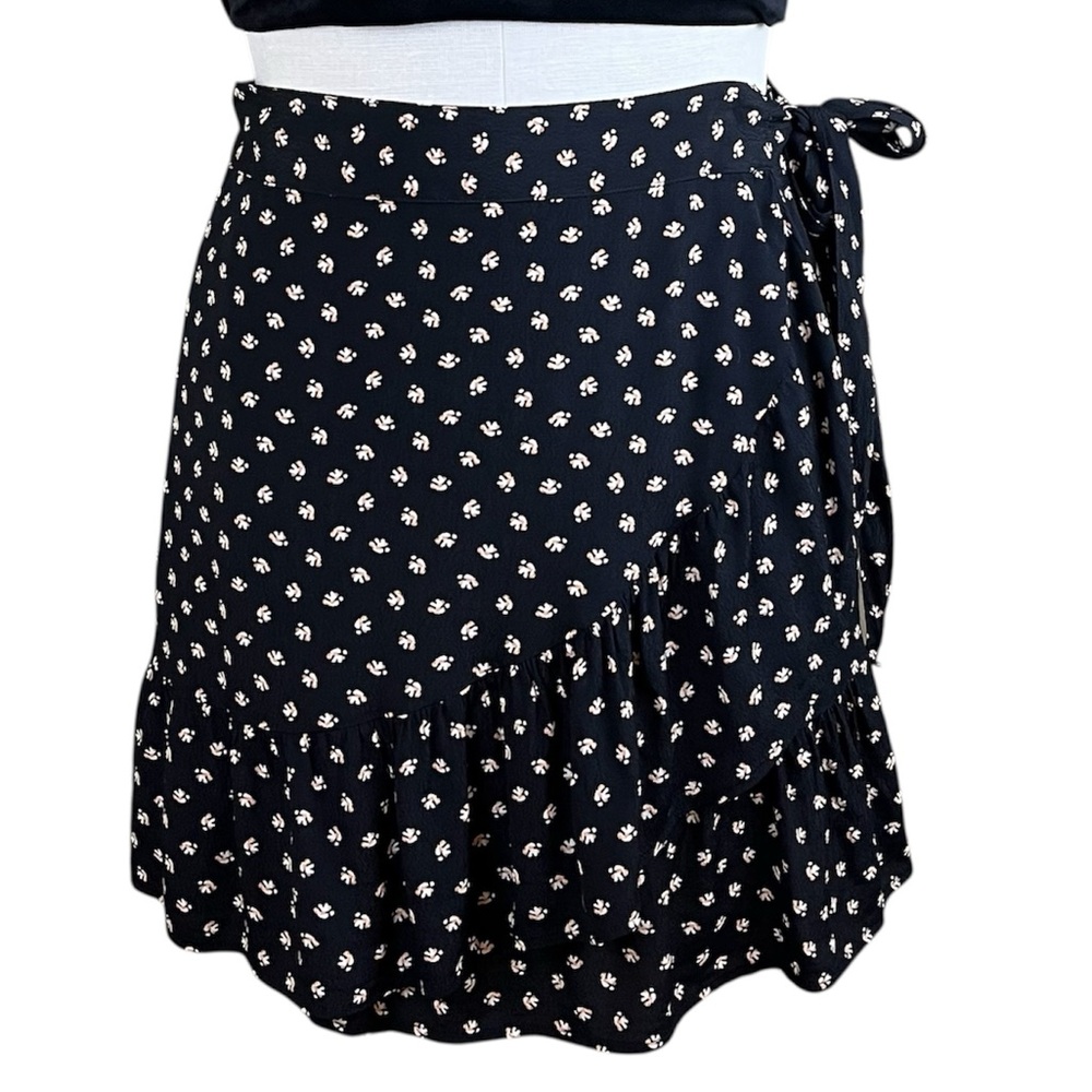 GAP Black Floral Wrap Skirt w/ Side Bow & Flounce - Size 20